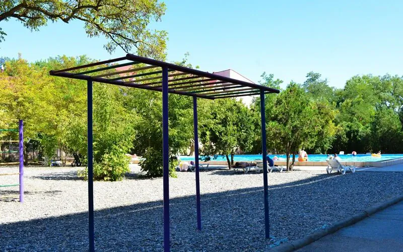 Family Resort (Гелиос)